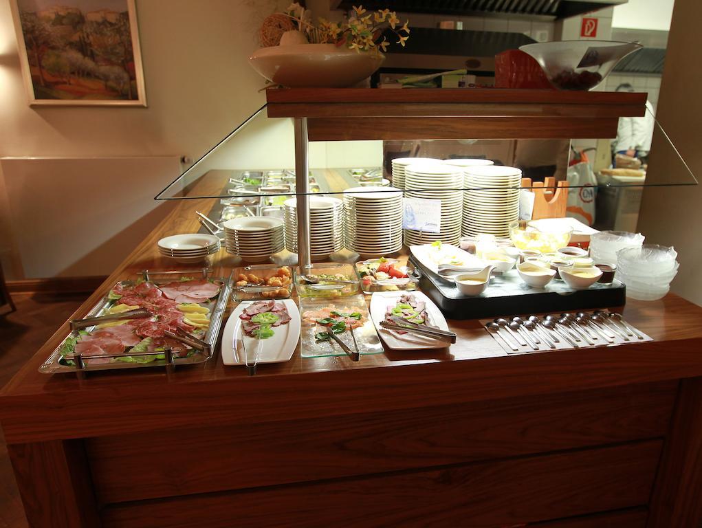 Hotel-Restaurant Entrada Bielefeld Zewnętrze zdjęcie