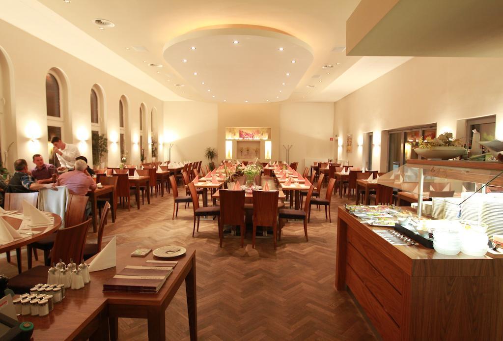 Hotel-Restaurant Entrada Bielefeld Zewnętrze zdjęcie